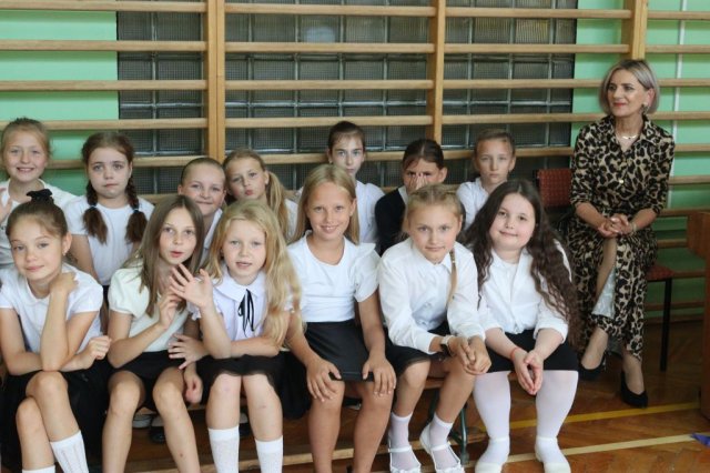 b_1024_768_0_00_images_2023_2024_WYDARZENIA_Rozpoczecie_369792247_766109341983683_6590555408247503005_n